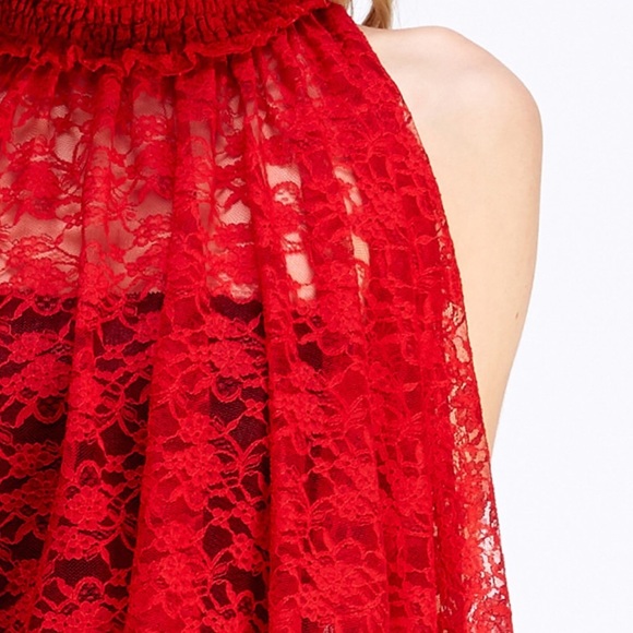 Red lace mock- neck top - Picture 5 of 6